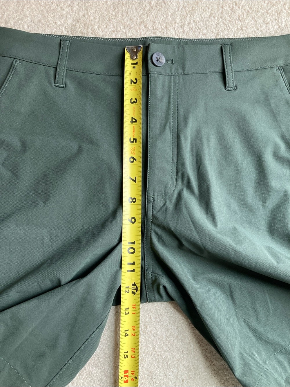 Vuori meta shorts - like new - Picture 10 of 12